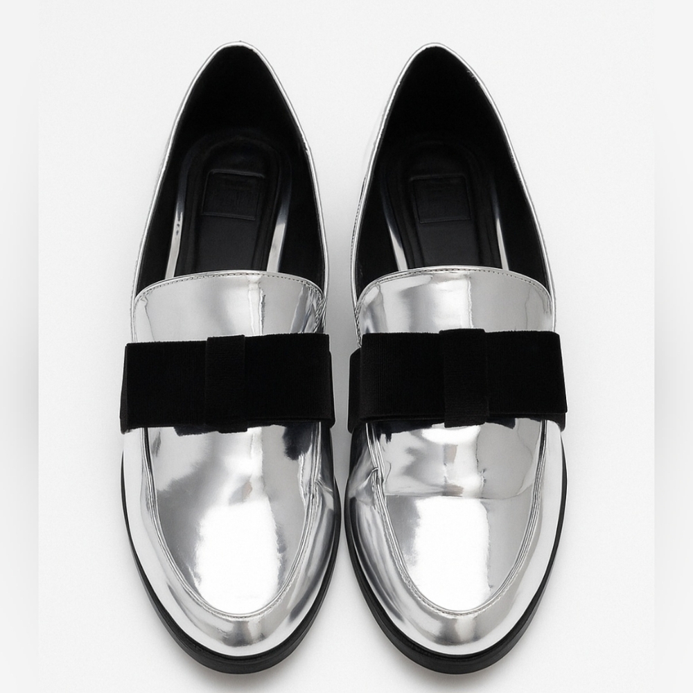 Simply Be Sole Diva Silver Bow Loafers Sz 9EEE = 11 Extra Wide - Picture 2 of 2